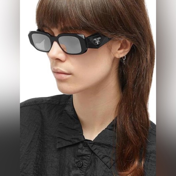 Prada Sunglasses with Mirrored Lenses - Picture 11 of 13
